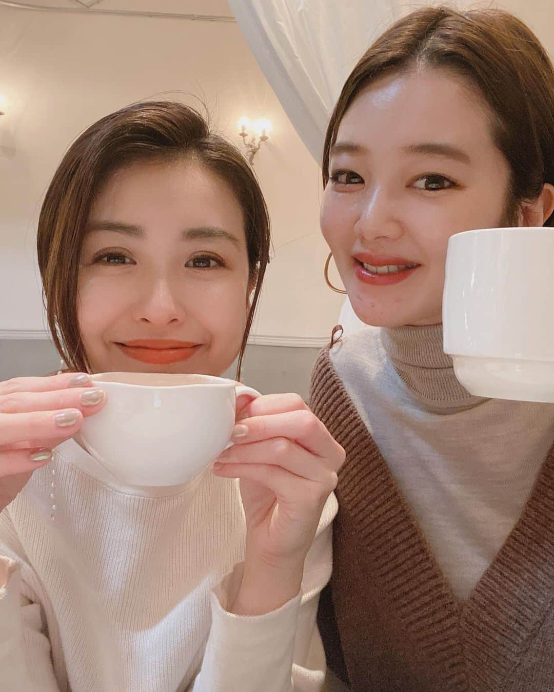 小澤名代さんのインスタグラム写真 - (小澤名代Instagram)「大好きなちーちゃんと☺︎ @chisa_0927  ランチしてお茶して永遠に喋ってられる♡ またすぐにでも会いたい💕  #lunch #cicada #cafe #love #大好き」3月23日 21時50分 - ozawanayo