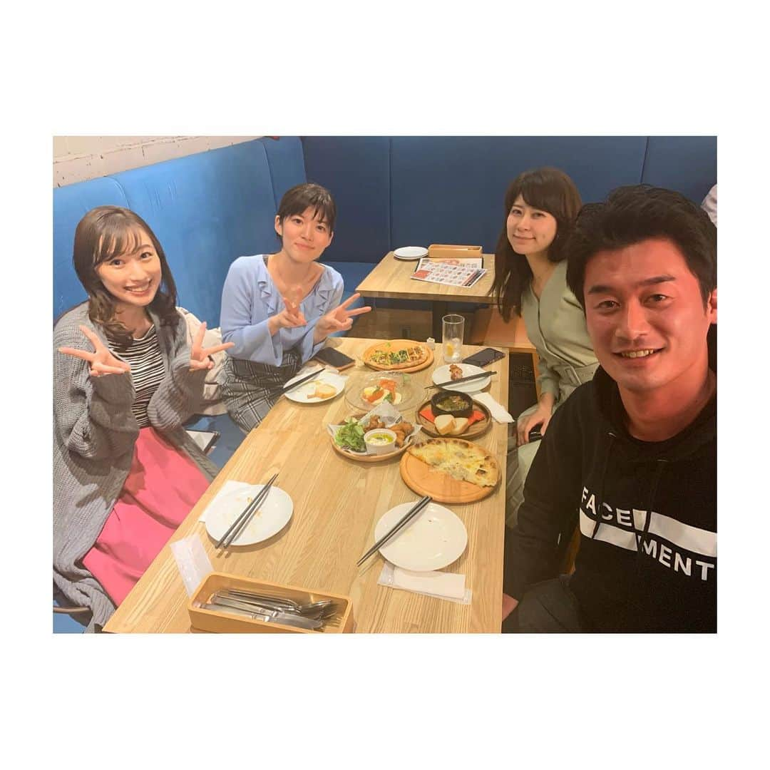 楠紗友里さんのインスタグラム写真 - (楠紗友里Instagram)「#dayoff❤️* * 久しぶりに急遽同期が集まった楽しい京都の夜🤗🍻 （元）アナウンサーが集合すると、本当話が止まらない止まらない🤣🤣✨ 各々聞きたい事話したい事がありすぎて、会話の大渋滞が発生していました🙌笑 時間足りなすぎたなーー🥺🥺 また近々！😋☀️ * #皆よく飲むよく食べるよく喋る  #アナウンサー #同期 #NHK京都 #猪崎由華 さん #寺田有希 さん 元 #静岡朝日テレビ #出原大樹 さん #学生時代苦難を乗り越えた仲間 #気付けば8年目 #京都」3月23日 21時57分 - sayuri_kusunoki