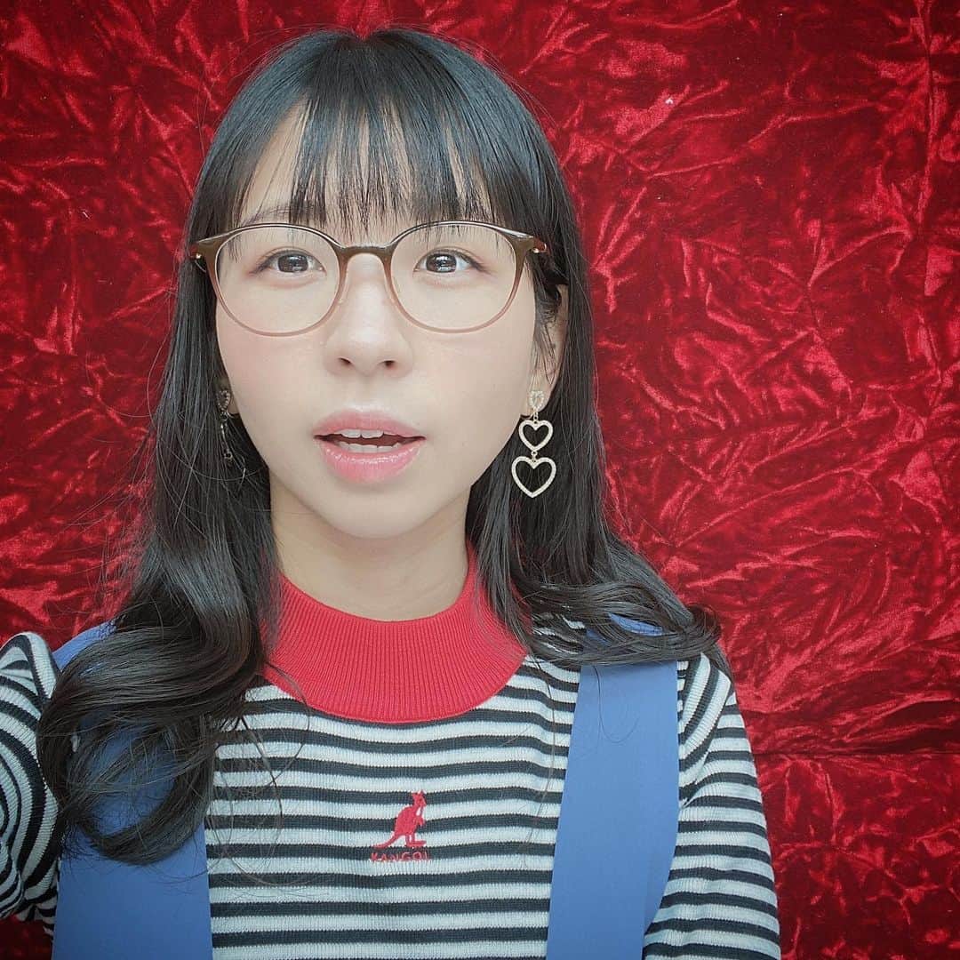 古川未鈴のインスタグラム：「. 先日、ソニックフィットという施術をしていただきました。 ハイフの次を行くものらしい、、。 美容に痛みはつきものだったりしますが 痛くなくてよかったです。 お顔もすっきりと。 ありがとうございました！ . . . #beauty  #リリーオン #ソニックフィット  #小顔　#リフトアップ  #大阪 #表参道　#銀座」