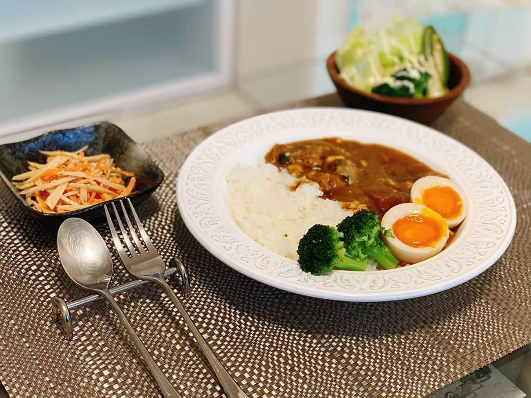 璃子さんのインスタグラム写真 - (璃子Instagram)「最近のおうちごはん🍽 半熟玉子が上手にできた🐣 #自炊#おうちごはん#鯖カレー#カレードリア#ポトレ#ポートレート#自炊記録#デリスタグラム#cookingram」3月23日 16時15分 - ricopiiine