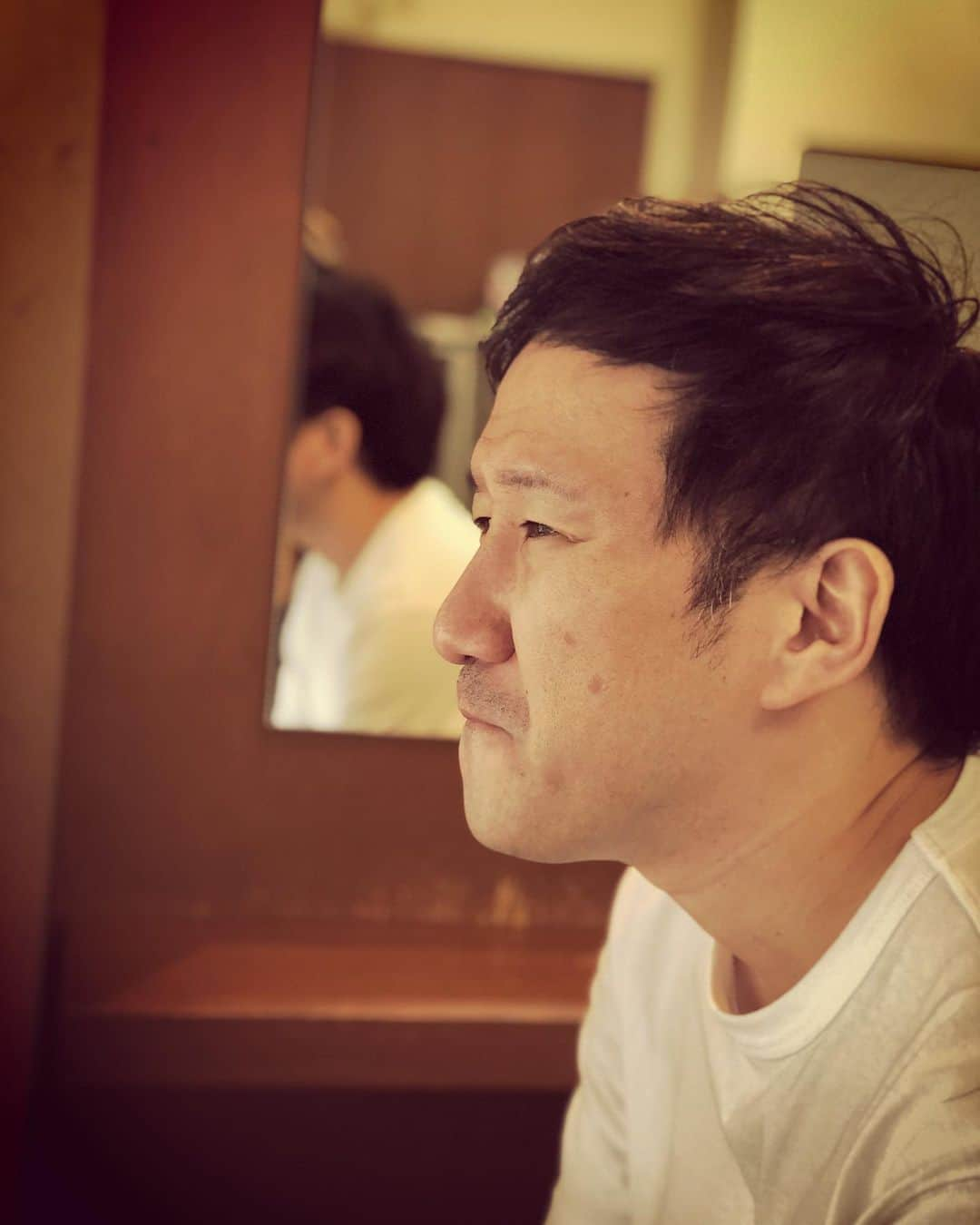 杉本知香さんのインスタグラム写真 - (杉本知香Instagram)「黒瀬も最近YouTube始めました！ おじさんがただただお酒飲んでるだけらしいですが、これから福岡の美味しいお店を紹介していくそうなので、お家で1人飲みの時に一緒に飲んでる気分になる丁度いいYouTubeです（笑） 是非チャンネル登録を😄 #中目黒美容室 #パンクブーブー黒瀬#パンクブーブー#黒瀬純#9610チャンネル #ジョイマン池谷#ジョイマン#なんだこいつー #インスタントジョンソンゆうぞう #インスタントジョンソン#おつかれちゃん」3月23日 16時58分 - sugimotoc