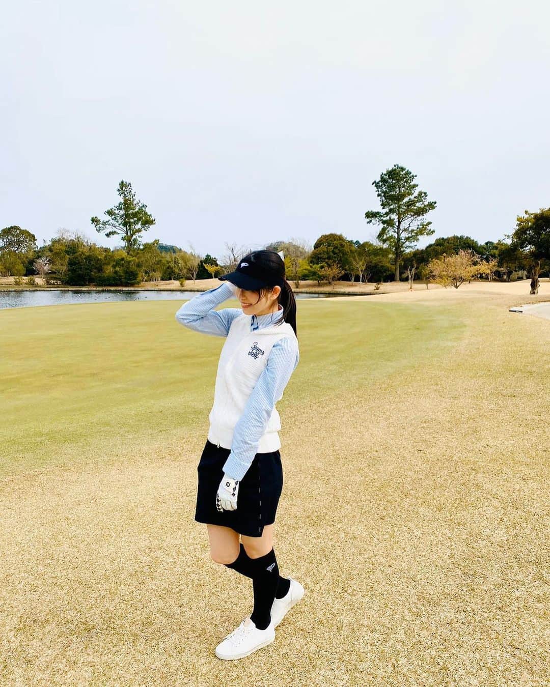横山由依さんのインスタグラム写真 - (横山由依Instagram)「ウェアはビームスゴルフです⛳️ @beamsgolf  #ゴルフ #ゴルフ女子 #golf  #ラウンドデビュー  #beamsgolf」3月23日 17時00分 - yokoyamayui_1208