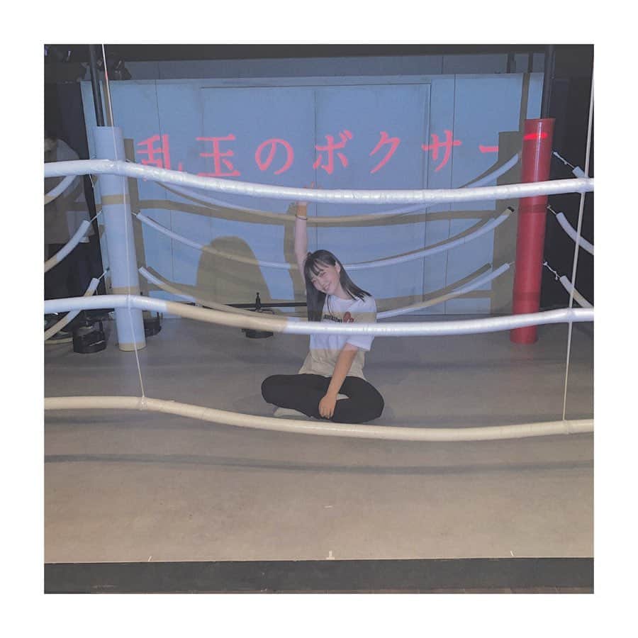 渡邊美華さんのインスタグラム写真 - (渡邊美華Instagram)「「乱玉のボクサー」幕を閉じました🙏 考え、悩み、葛藤した１ヶ月半でした。 沢山の方と出会い、沢山の学びがありました。 「川島麻友」と出会えて自分自身も前向きに頑張ろうと思えたように思います。 この作品がこれから先ずっと皆さんの心の中で輝き続けますように💭 川島麻友役　渡邊美華」3月23日 17時21分 - mika_watanabe1215
