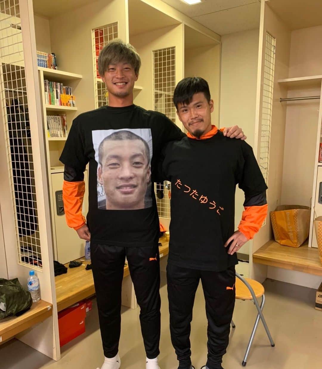 立田悠悟のインスタグラム：「たかしくんがTシャツ作ってくれました笑これ欲しい人いるかなぁ〜😂 #欲しい人は#金井さんにどーぞ」