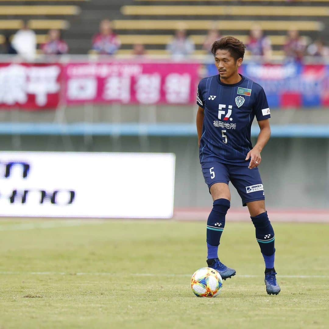 實藤友紀のインスタグラム：「福岡が大好きです。  ありがとうアビスパ福岡。  #アビスパ福岡 #アビスパ #5」