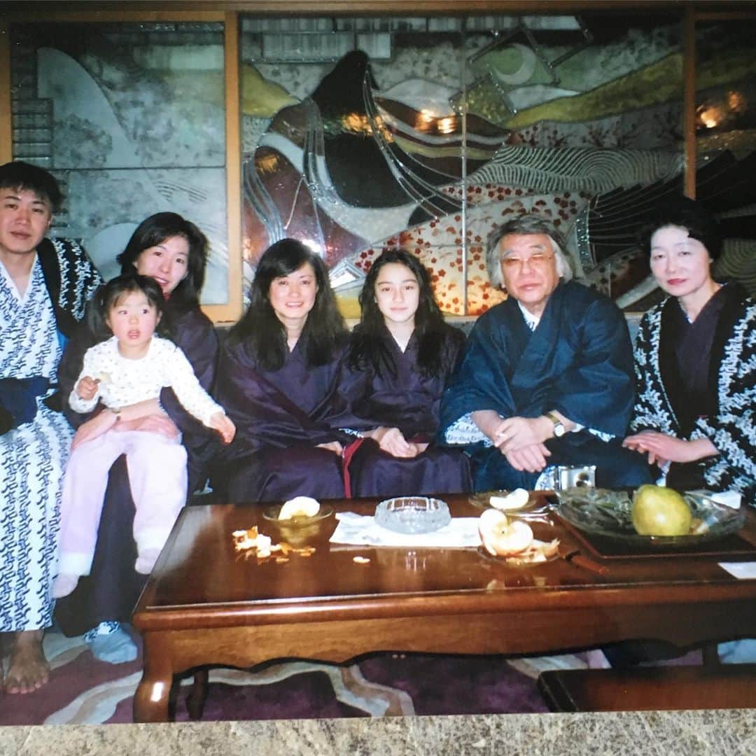 国木田彩良さんのインスタグラム写真 - (国木田彩良Instagram)「Family photo with uncle and sensei Dan Oniroku, when you can make fantasies an art 🙏 #RIP」3月23日 23時07分 - saiknd
