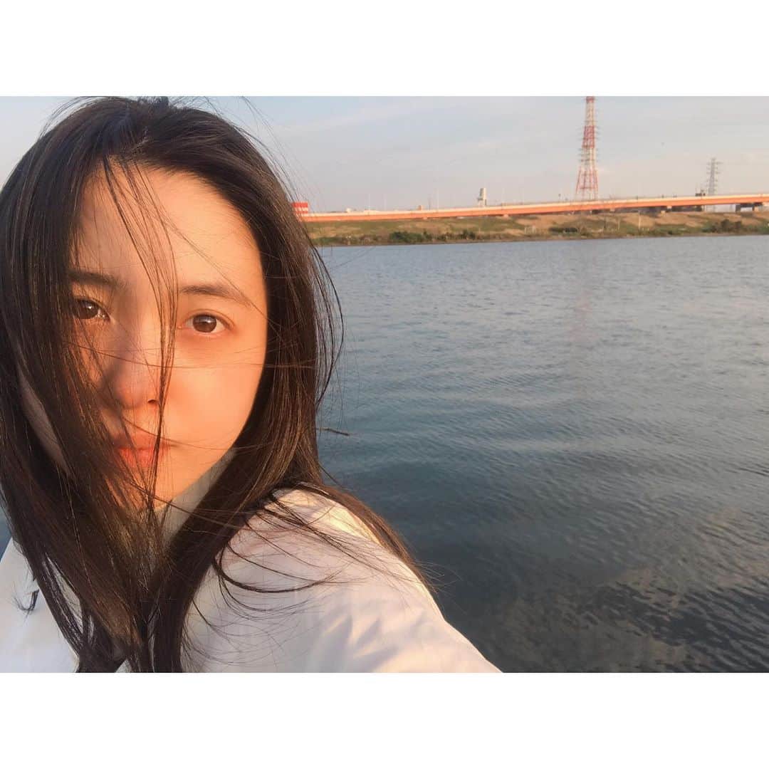 のインスタグラム：「皆さん、お元気ですか？ 手洗いうがい。マストでいきましょ。 夕日が綺麗だった〜よ 🌞🌞🌞」