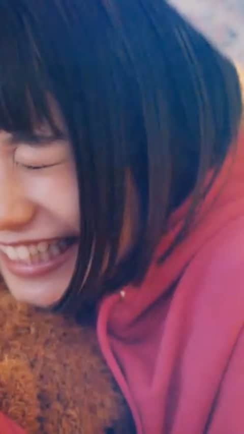 足立佳奈のインスタグラム：「WebCMに出演してます💗 私の楽曲「20」も使って頂いてます！💬」