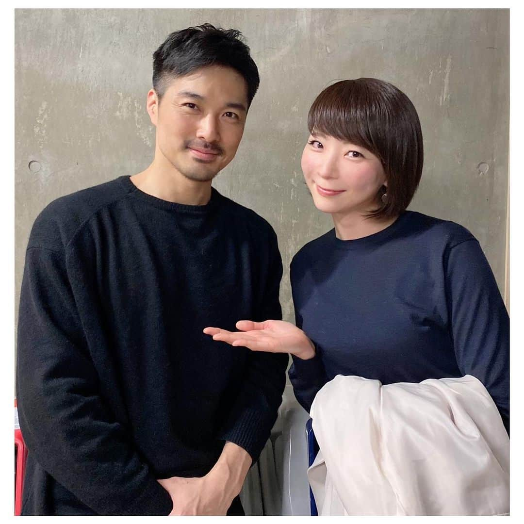 扇けいさんのインスタグラム写真 - (扇けいInstagram)「楽しみでしょうがなかった今日。尊敬する大好きな先輩。 池田努さんご出演の｢冬の時代｣観て来ました！！ 久しぶりに壮さんにもお会い出来て…本当に嬉しかったです🥺 こうして心から尊敬する皆さんと、、またいつかご一緒したいという目標を胸に。 東京芸術劇場シアターウエストにて29日まで＾＾ #冬の時代 #東京芸術劇場シアターウエスト  #池田努 さん✨」3月24日 1時12分 - kei.ohgi