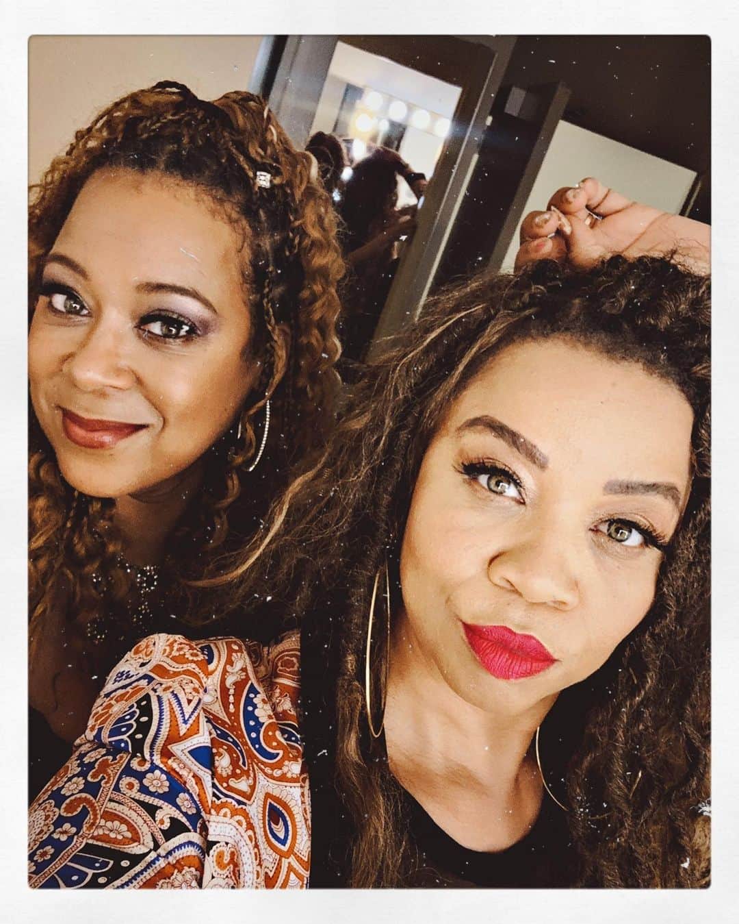 カミラ・マーシャルのインスタグラム：「Listen, A COVID-19 BIRTHDAY can’t be easy so I’d like EVERYONE to SHOUT at MY SISTER @bryckhouze HAPPY BIRTHDAY as LOUD as you can!!! Sing,  SHOUT, write her a poem...leave it all here in the COMMENTS! • #happybirthday #sisterhood #family #ghosthounds #sistersforlife」