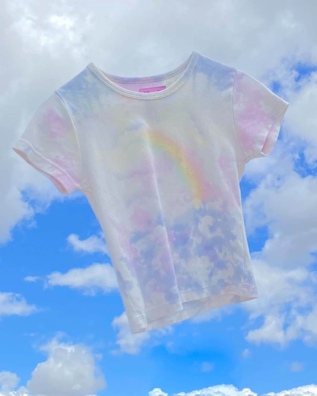 UNIFのインスタグラム：「° 𐐪𐑂 ♡ яainbow tie dye baby tee + long sleeve .° 𐐪𐑂 ♡ 4-process hand-dyed made in los angeles ° 𐐪𐑂」