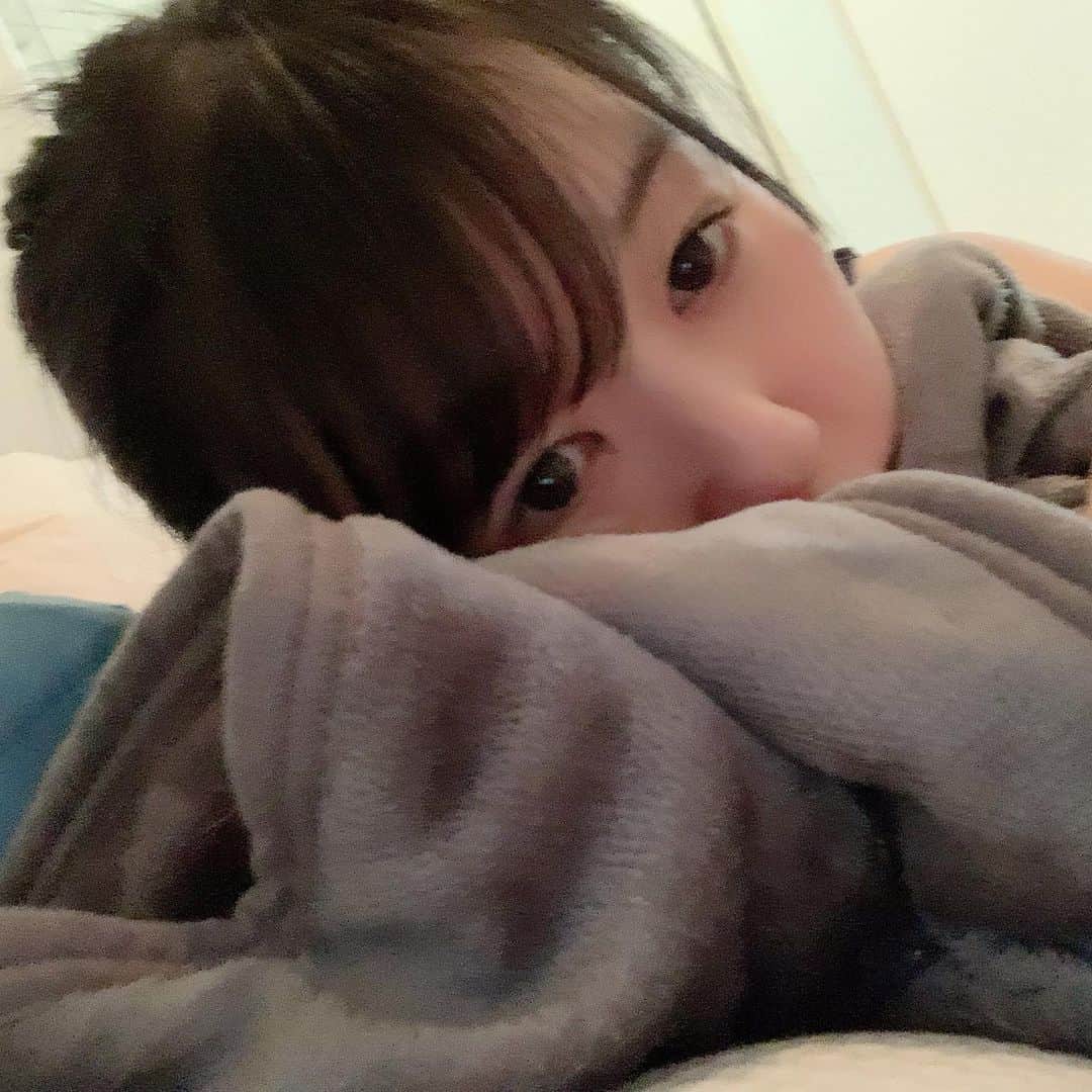 のインスタグラム：「【つぼみさんTwitterより】﻿ ﻿ おやすみなさい、また明日です☺️﻿ ﻿ #つぼみ﻿ #つぼみん﻿ #つぼみたん﻿ #AV女優﻿ #sexy女優﻿ #エクセリア﻿ #MOODYZ ﻿ #WANZ ﻿ #Tsubomin﻿ #ワンズファクトリー﻿ #ロリータ﻿ #Tsubostagrazm﻿ #fanstagram﻿ #ロリ界の神﻿ #ぼみつ﻿ #アダルトビデオ﻿ #可愛い﻿ #女神﻿ #セクマイ﻿ #コスプレ﻿ #S1﻿ #同人作家﻿ ﻿ ﻿ ﻿ ﻿ 日記はトップページのURLから－＝≡( ๑´･ω･)」
