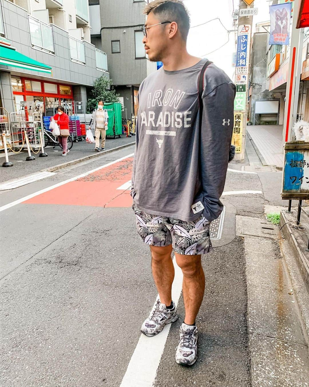 栗原嵩さんのインスタグラム写真 - (栗原嵩Instagram)「UA✖︎Schellin @underarmourjp のスポーツスタイルに @schellin.official のメンズ水着を合わせたお気に入りのUAファッション #underarmour #schellin #fashion #street #style」3月24日 15時45分 - iam_tk_81