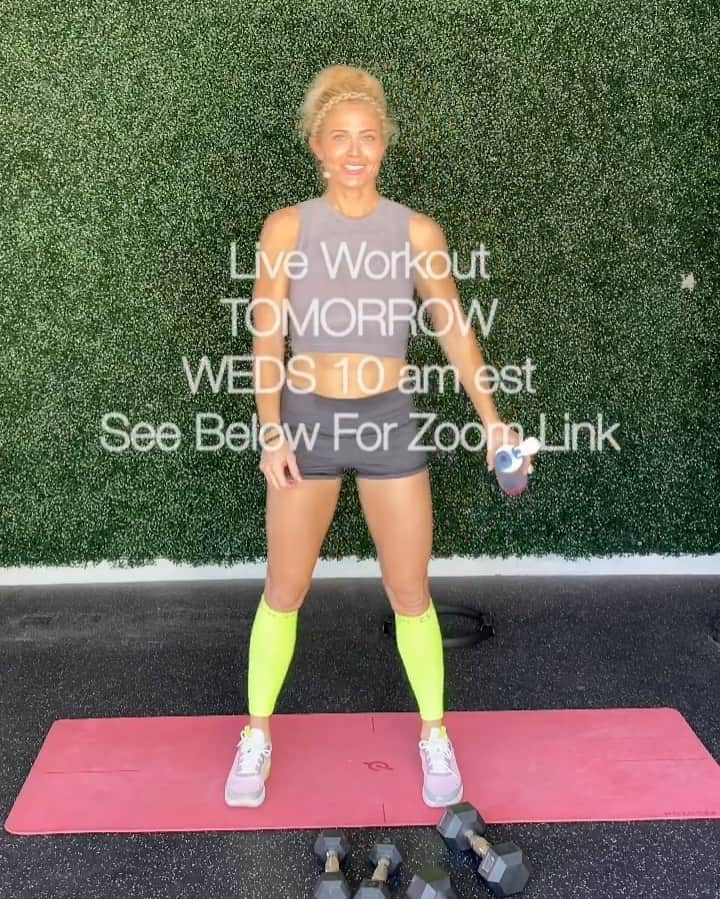 トリー・ウィルソンのインスタグラム：「. Let’s do it LIVE tomorrow! . 10 am est. Grab your dumbbells if you got em. Nothing crazy but we need to move. Together. . We are doing this on ZOOM for a clear connection.. . Link here! Will also add in stories.  https://us04web.zoom.us/j/7581044733」