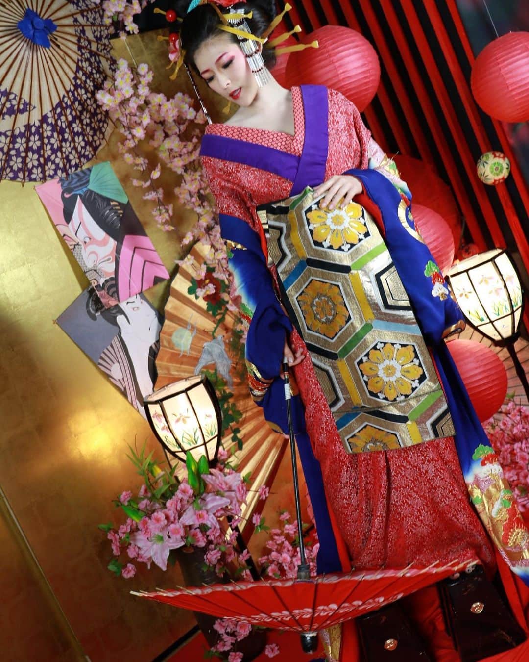 のインスタグラム：「まだまだ続きます、先日の花魁撮影会写真👘 (Photo by @takachi95)  #花魁 花魁道中 #花魁体験 #花魁撮影 #花魁写真 #東京 #浅草 #浅草着物 #着物レンタル #コスプレ #メイク #東京子鹿撮影会 #撮影会 #個撮 #cocomotokyo #tokyo #japan #kimono #model #meke #oiran」