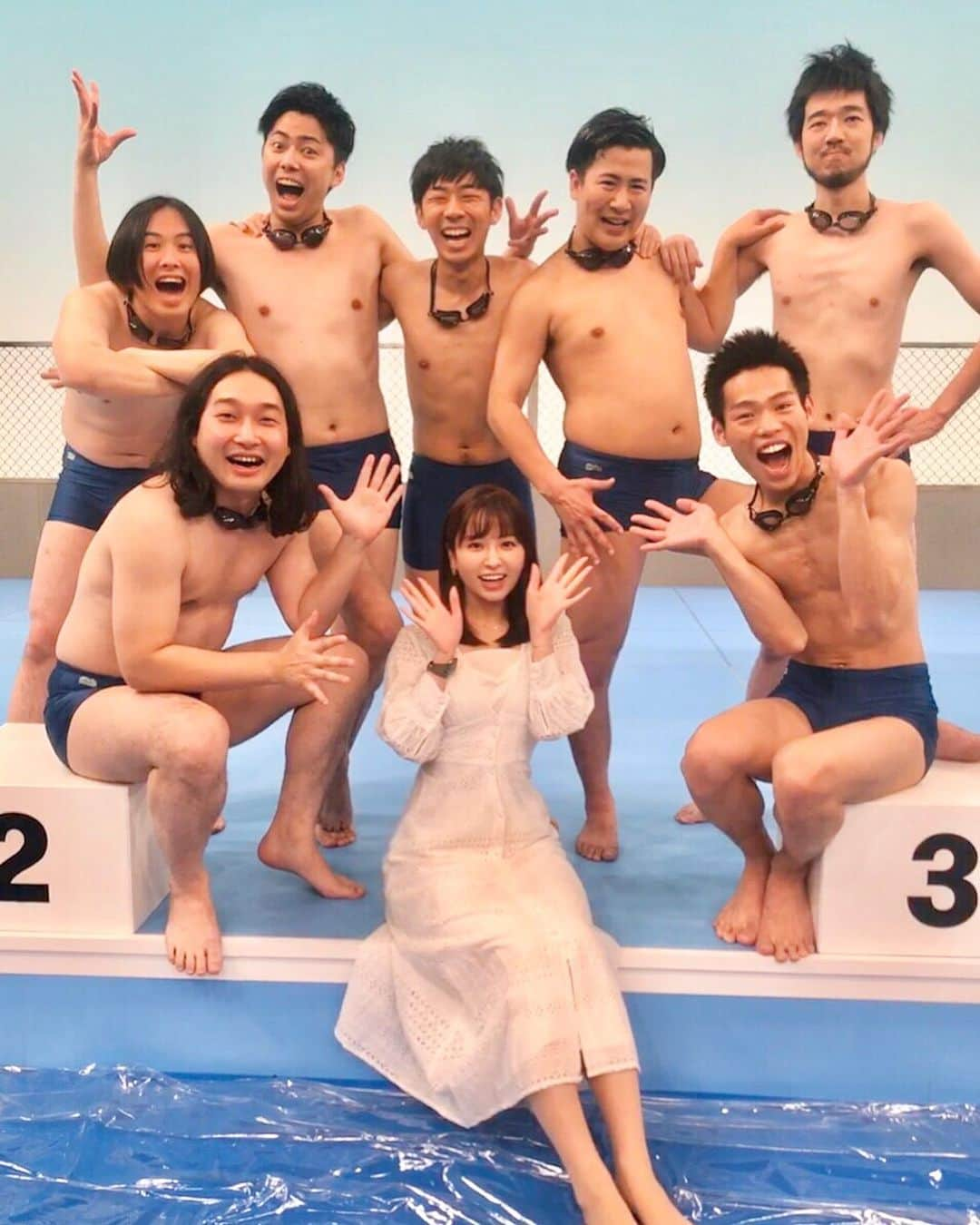 角谷暁子さんのインスタグラム写真 - (角谷暁子Instagram)「‪チャップリン王者のラフレクランさんのご褒美特番、バズレクラン！ ‪あす深夜0時12分から！ ‪この青春感、エモいです！ ‪私もマネージャー気分で撮っていただきました！ ‪ちょっぴりナレーションを担当しています！‬ コント盛り沢山！ バスり動画も必見です！ ‪絶対みてほしいです！！！‬ ‪#ラフレクラン さんの‬ ‪#バズレクラン‬ ‪#にちようチャップリン‬ ‪#写真を撮るときの掛け声は‬ ‪#ハッ‬」3月24日 17時47分 - kadoya_akiko