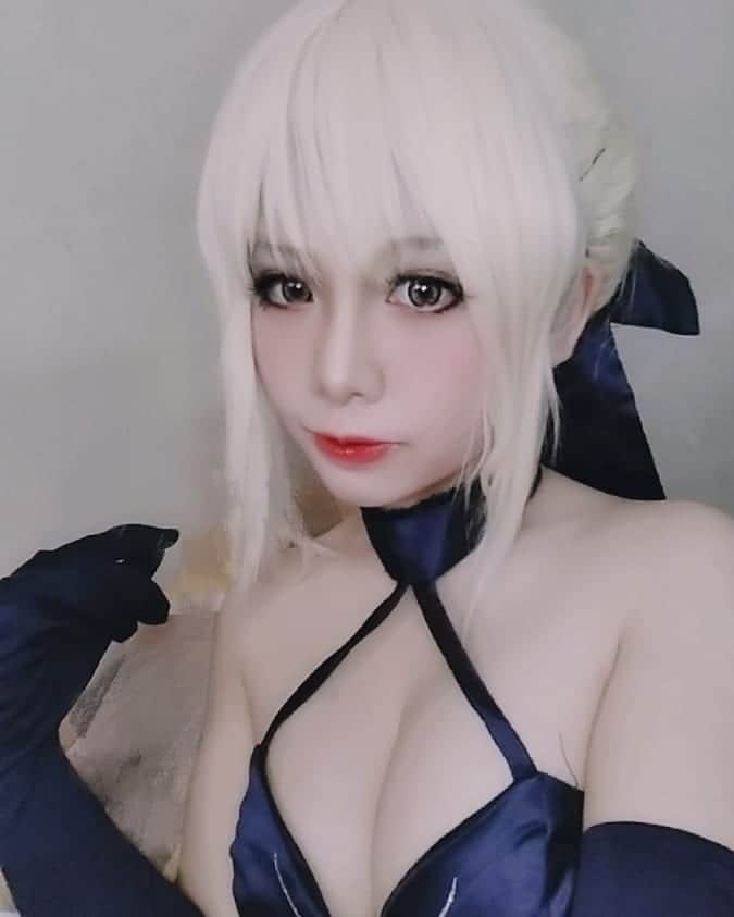 Haruka Ayaneのインスタグラム：「MCO meaning more costest I wont normally bring to event 😋 . . . . .  #sabercosplay #saberalter #fatestaynightheavensfeel #fgo #fatestaynight #fategrandorder #cosplay #cosplaygirls #makeuplife #cosplayworld #cosplayanime #followme #instacosplay #fateunlimitedbladeworks」