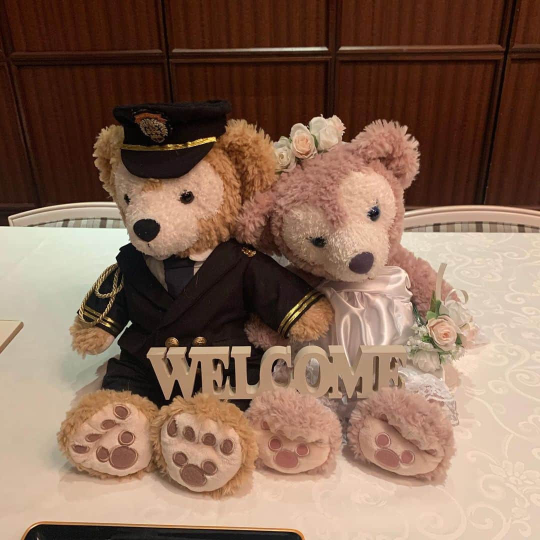 ホテルモントレグラスミア大阪 ブライダルのインスタグラム：「こちらはご新婦様の手作りです^_^ とっても可愛い❤️細部にまでこだわっておられました🤗  #グラスミア大阪 #ホテルモントレ #モントレウェディング #ホテルウェディング #チャペル #プレ花嫁 #大阪花嫁 #関西花嫁 #大阪#ブライダルフェア #大阪 #大阪#結婚式」