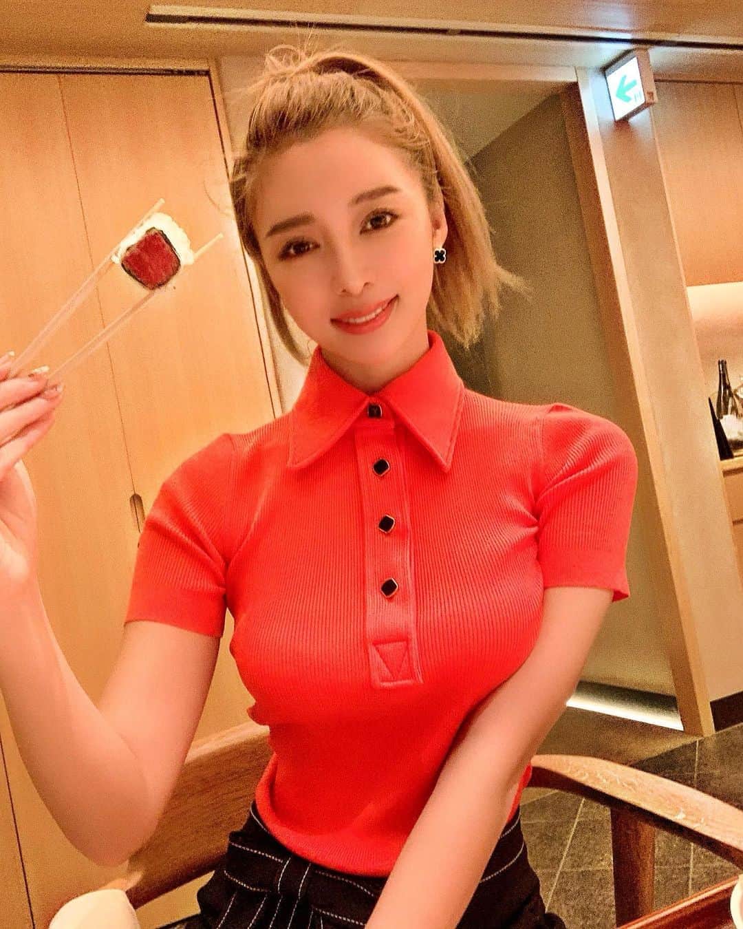 濱野りれのグルメインスタ