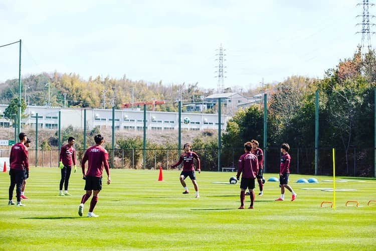 郷家友太さんのインスタグラム写真 - (郷家友太Instagram)「☀️⚽️💪」3月24日 19時57分 - yuta_goke27_official