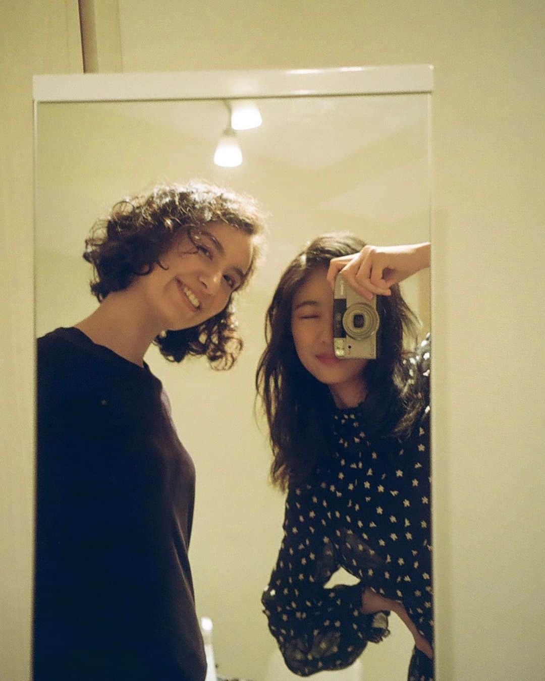 のインスタグラム：「📷♡ (Yes, if you hadn’t noticed already, I got into film photography recently. Still practicing and learning, but mostly enjoying every shot) • • • • • • #onfilm #colorplus200 #c200 #mirrorselfie #nofilter.」
