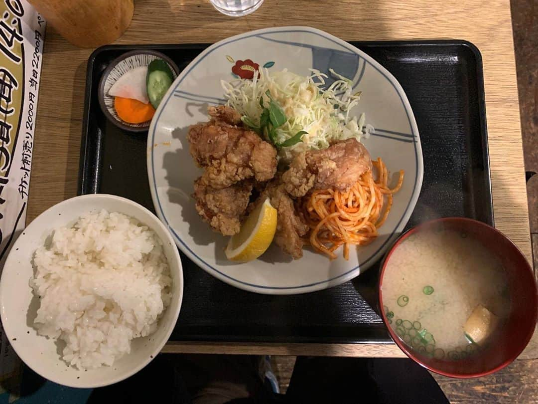 浅野竣哉さんのインスタグラム写真 - (浅野竣哉Instagram)「ふらっと入った定食屋さん良かった #山角」3月24日 21時04分 - shunya_asano