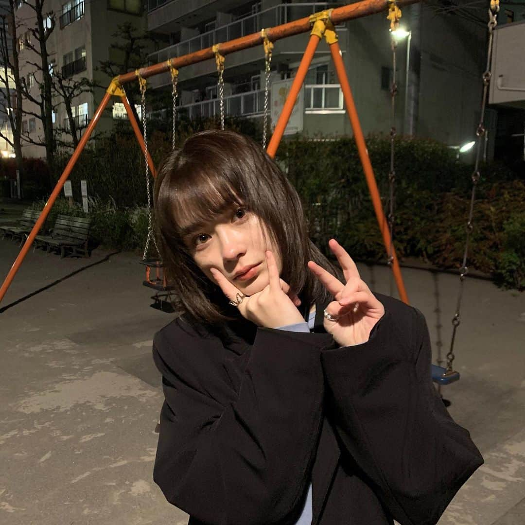 畑芽育さんのインスタグラム写真 - (畑芽育Instagram)「今日寒い🥶 ㅤㅤㅤㅤㅤㅤㅤㅤㅤㅤㅤㅤㅤㅤㅤ ㅤㅤㅤㅤㅤㅤㅤㅤㅤㅤㅤㅤㅤㅤㅤ 友人と公園で。」3月24日 21時22分 - mei_hata_official