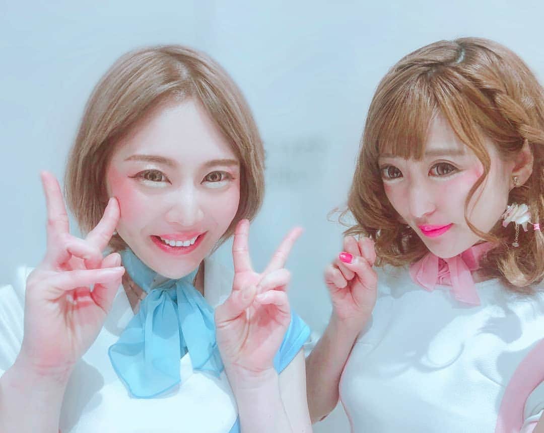 梁愛美のインスタグラム：「Attention please…🙋🙋🙋💕 ❥︎ ❥︎ 💋💋💋💭 ❥ ❥ #artist #singer #talent #model #reachangels #platinumproduction #aimiryou  #japanesegirl #kawaii #kawaiistyle #kawaiifashion #japanesefashion #cabinattendant #instagramjapan #instagrammer #エロかわ #歌手 #激辛アイドル #激辛 #タレント #芸能人女子フットサル #アイドルユニット #リーチエンジェル #プラチナムプロダクション #梁愛美 #팔로우 #얼스타그램 #셀스타그램」