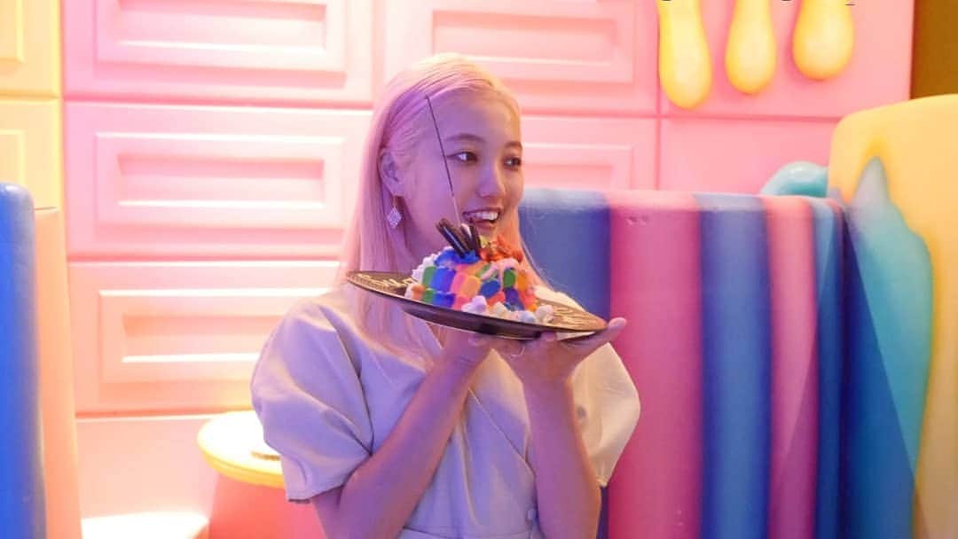 小林レイミのグルメインスタ