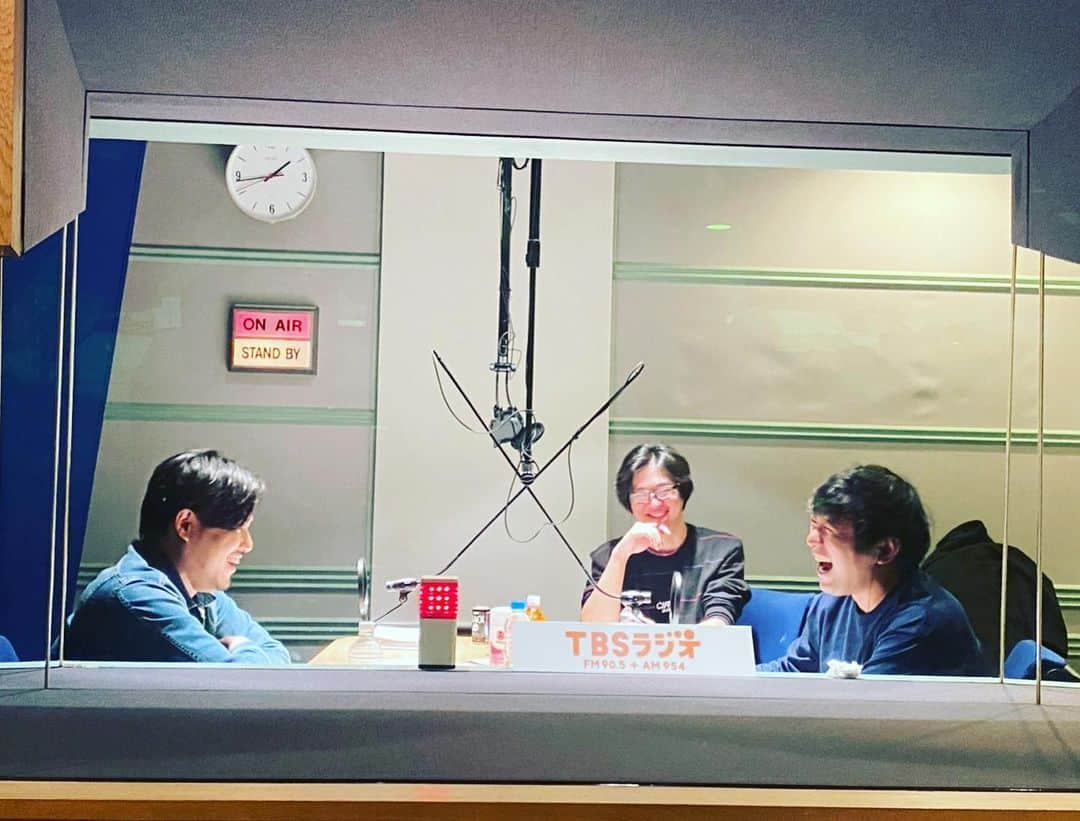 酒井健太さんのインスタグラム写真 - (酒井健太Instagram)「ヤニ無し！  #今日 #深夜0時から #tbsラジオ #954 #アルピーdcg」3月24日 22時32分 - kenta_sakai