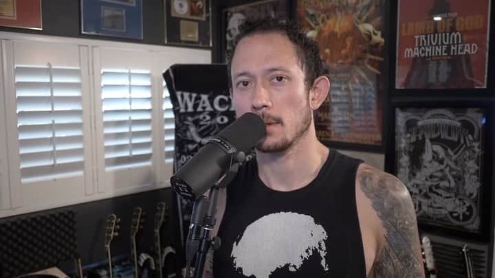 のインスタグラム：「【TRIVIUM】 3月のKNOTFEST JAPANでの来日が延期となってしまったトリヴィアムのフロントマンにして、山口県岩国出身のマシュー・キイチ・ヒ―フィーから、日本のファンに向けてコメントが🙌 ✨ 「自分は日本のバンドだと思ってる」 ✨ そう力強く話すキイチのコメントをご覧ください🤘 #trivium #knotfest #knotfestjapan #metal #洋楽」