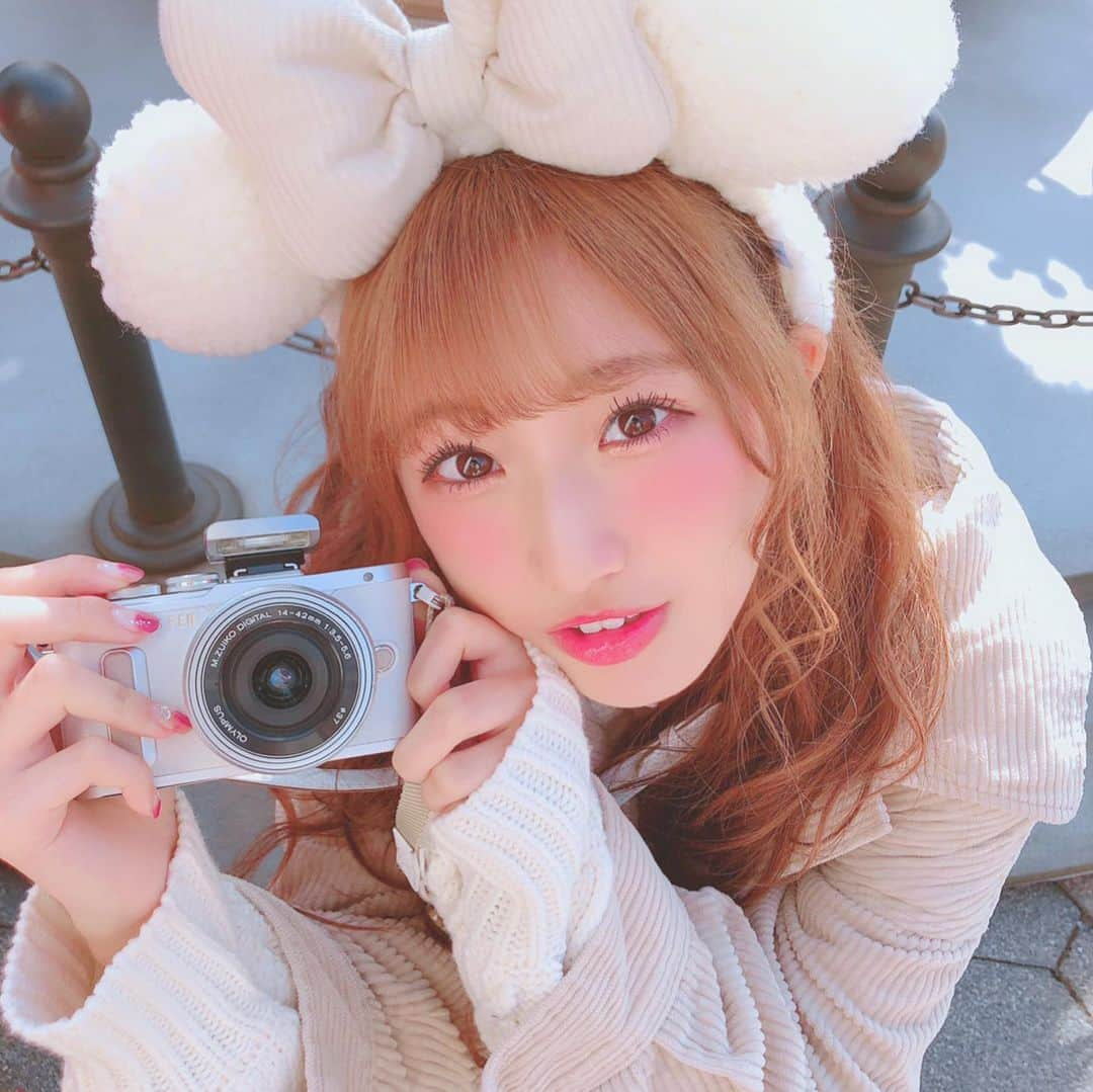 田辺真南葉さんのインスタグラム写真 - (田辺真南葉Instagram)「夢の国の入国したい🐭 . . . #tokyodisneyland #disneyland #disney #tdl #ディズニーランド #ディズニー #ディズニーバウンド #minniemouse #私服 #coordinate #whoswhochico #olympus #olympuspen #love #instagood #過去pic」3月24日 23時55分 - manaha_tanabe