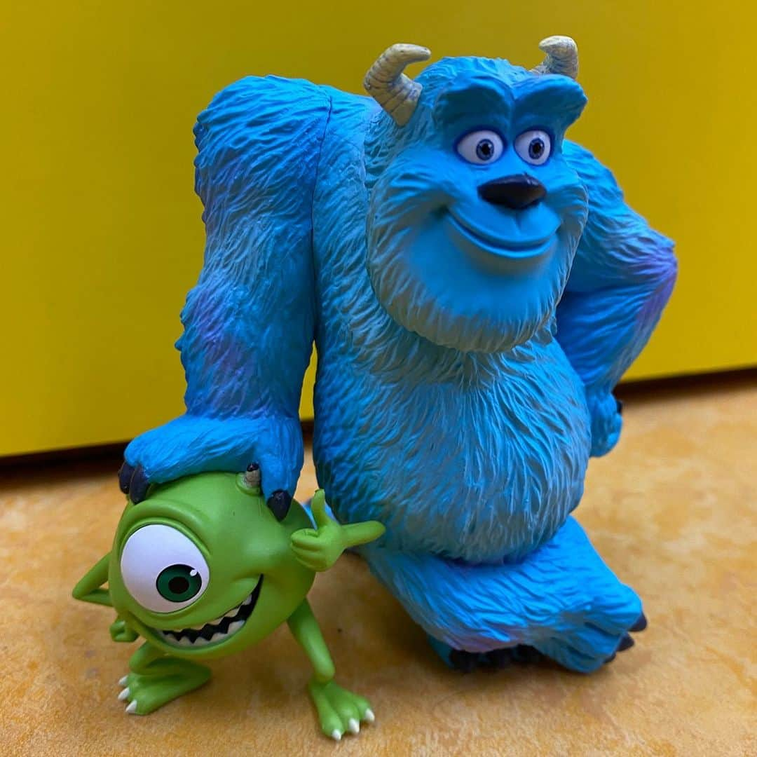 MEDICOM TOYさんのインスタグラム写真 - (MEDICOM TOYInstagram)「👻😍 © Disney/Pixar  #モンスターズインク #マイクワゾウスキ #サリー #ディズニー #ピクサー #ディズニーピクサー #メディコムトイ #monstersinc #michaelwazowski #sulley #disney #pixar #disneypixar #udf #medicomtoy」3月25日 10時22分 - medicom_toy