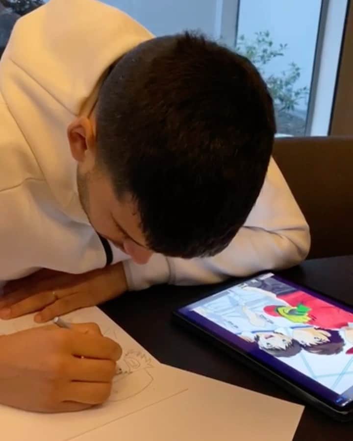 ヘロニモ・ルジのインスタグラム：「Pasando la cuarentena en familia🏡」