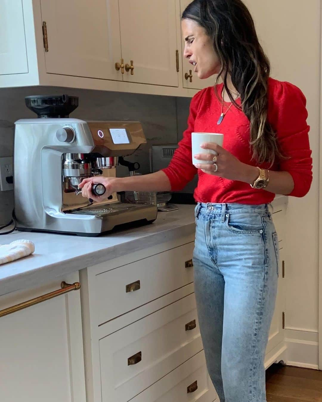 ジョーダナ・ブリュースターさんのインスタグラム写真 - (ジョーダナ・ブリュースターInstagram)「When the coffee runs out」3月25日 5時25分 - jordanabrewster