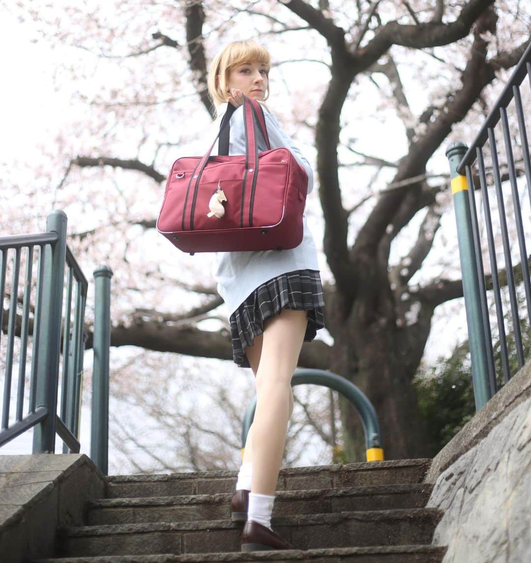 姫沢のインスタグラム：「I hope there will be good days again.  #himezawa #honeymoonmarmalade #hanami #throwback #姫沢　#花見」