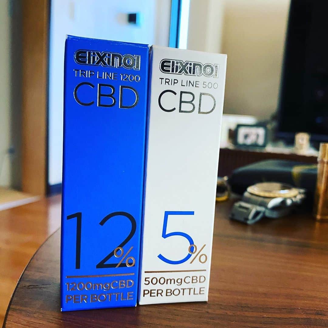 窪塚洋介のインスタグラム：「This CBD oil is full of benefits. #elixinol」