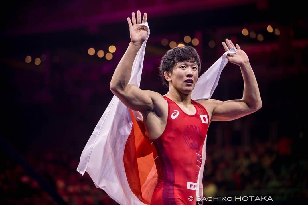 乙黒拓斗のインスタグラム：「「東京オリンピック　1年程延期」  時間が経てば経つほど俺はどんどん強くなるしレベルは上がり続ける  今以上にさらに良い仕上がりになるだろう  #俺は今から開花する #昨日より強く」
