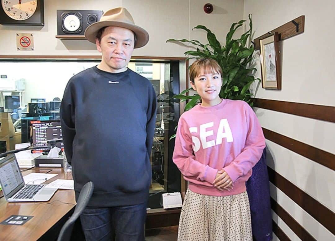 のインスタグラム：「水曜日パートナーは、✨#高橋芳朗 さん✨！ 今日は『スカのリズムのガールポップ特集』！ これから、英語力あげちゃう？では英語にまつわる、お悩みを解決！  これから、ジャパネットたかたしちゃう？では、優秀で話題の商品をご紹介！  #radiko はこちら！ http://radiko.jp/share/?sid=FMT&t=20200325130000  #これなに #高橋みなみ #tokyofm」