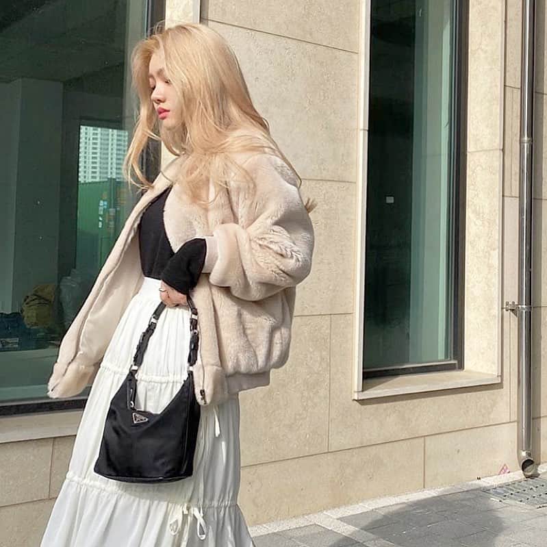 原涼香のインスタグラム：「最短のご予約は❤︎ 【 𝟯/𝟮𝟵(日)𝟭𝟯:𝟯𝟬 】 となります🙇🏼‍♀️🙇🏼‍♀️ ㅤㅤㅤㅤㅤㅤㅤㅤㅤㅤㅤㅤㅤ ホットペッパーからお願いします🌸💞 ㅤㅤㅤㅤㅤㅤㅤㅤㅤㅤㅤㅤㅤ」