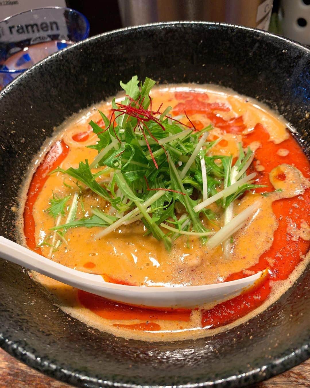 しみけんのグルメインスタ