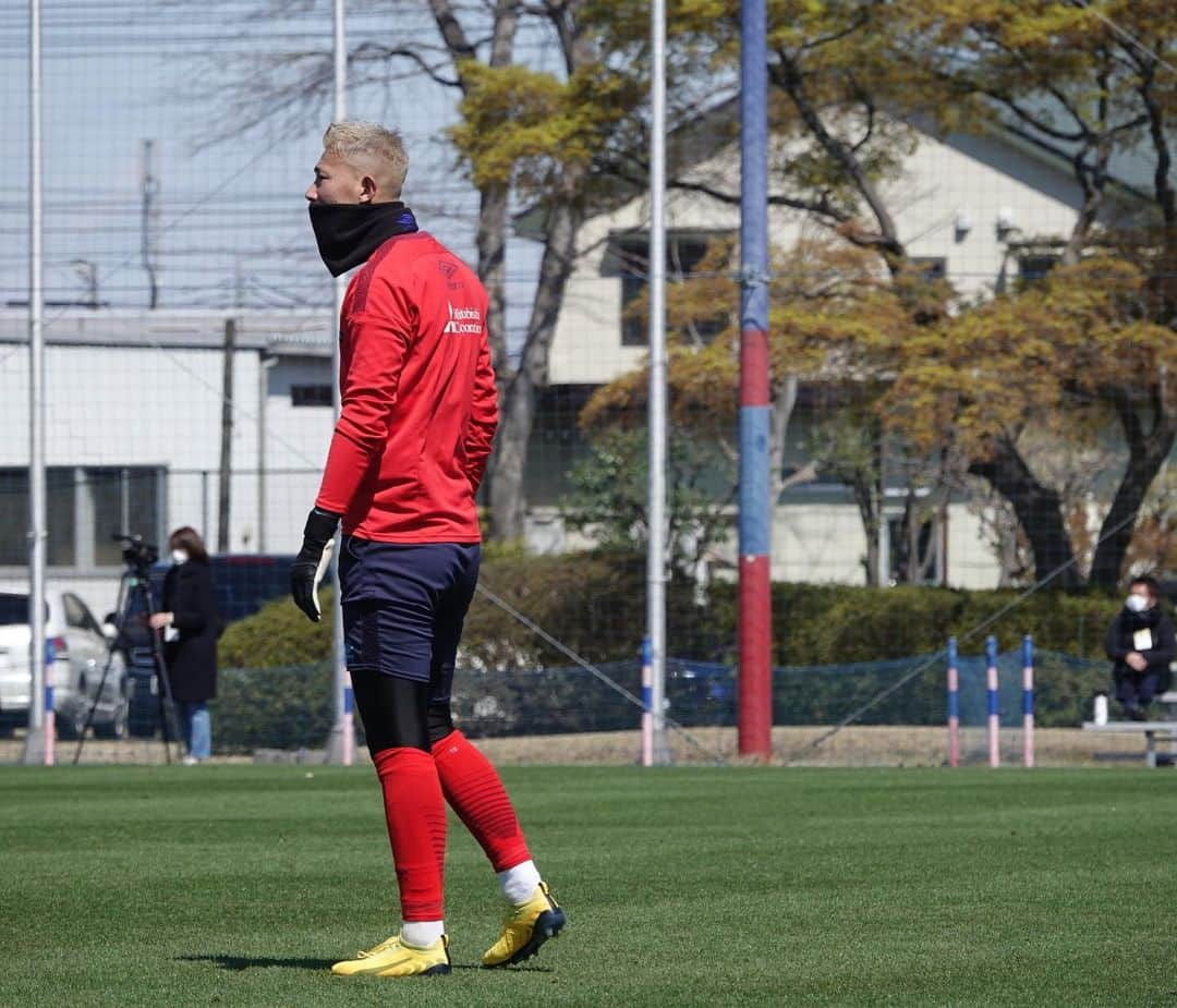 波多野豪さんのインスタグラム写真 - (波多野豪Instagram)「トレーニングし続けて最高の準備を！！！ #fctokyo #手洗い #うがい #アルコール消毒 #マスク😷」3月25日 13時52分 - gohatano50