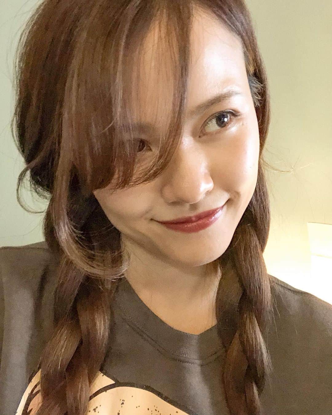 MiracleVellMagicのインスタグラム：「the future looks bright to me. 🌅 未来はきっと、明るい☺️」