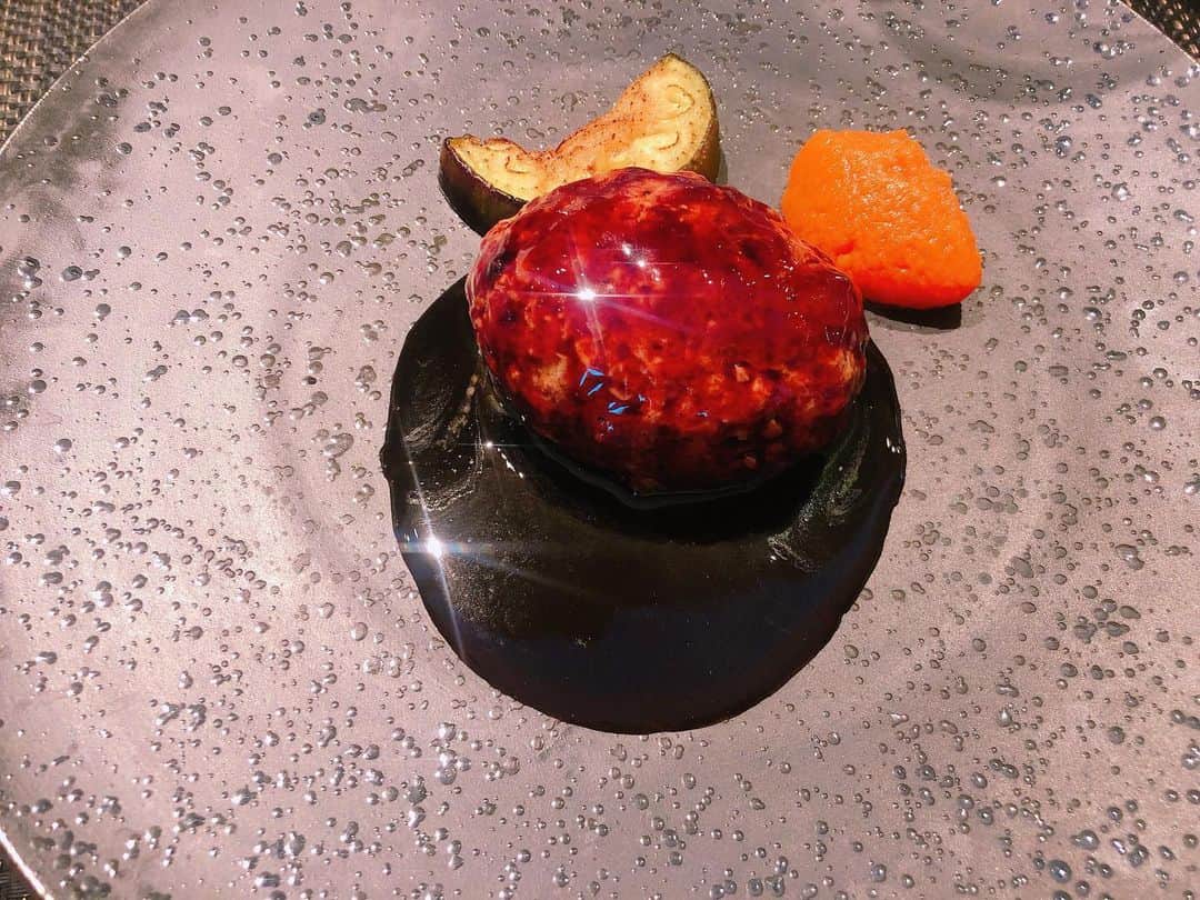 嶋村瞳のグルメインスタ