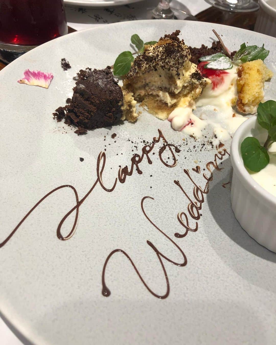 本間紗理奈のグルメインスタ