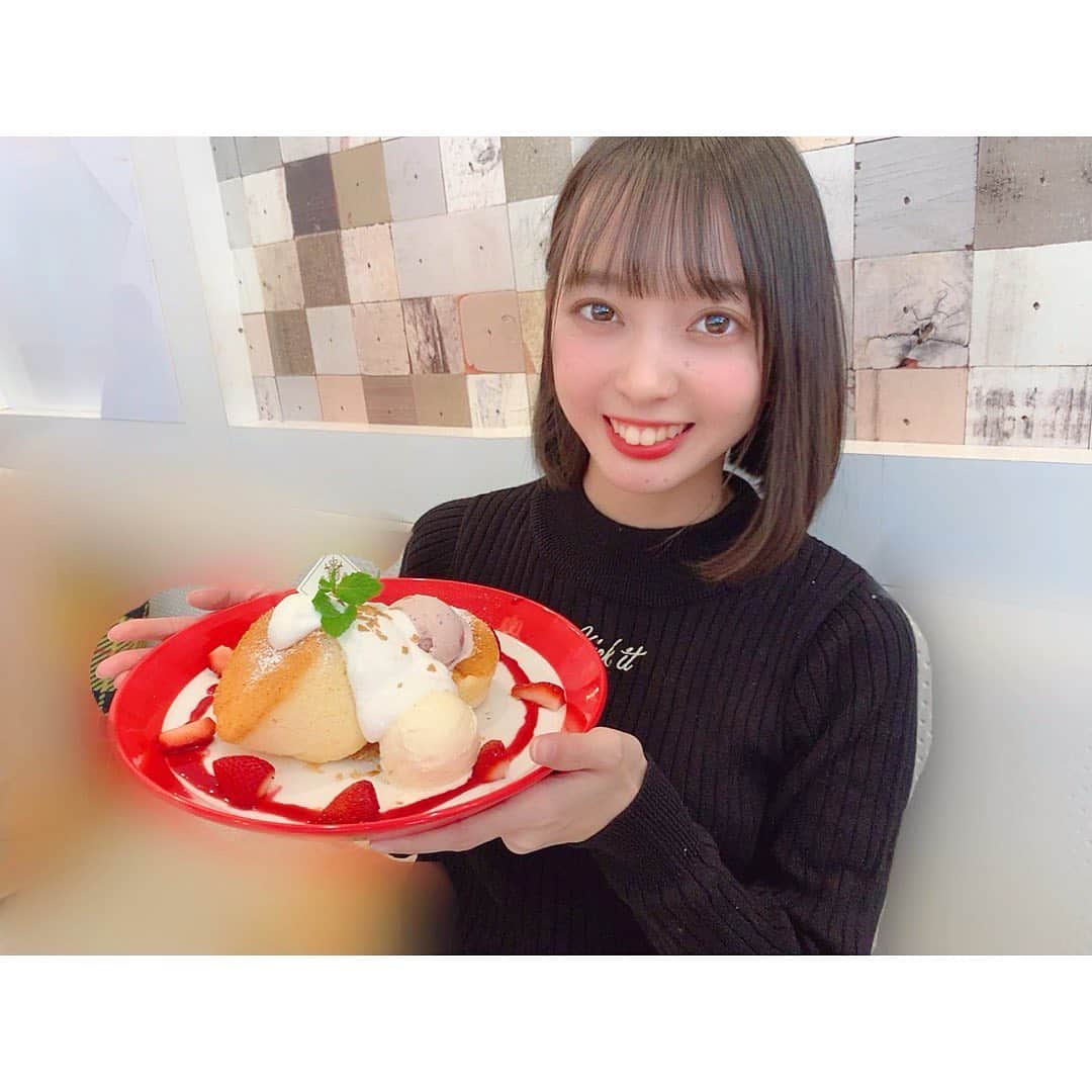 石田みなみのグルメインスタ