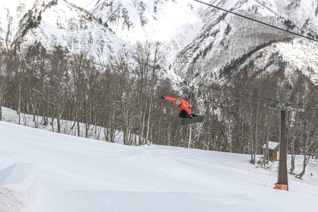 岡本圭司さんのインスタグラム写真 - (岡本圭司Instagram)「switch backside 180 method. 🎥by @tkm.myzw216 . サンセットフォトセッション☀️ 良い仲間と良い時間😏 #theparks  #47parks  #backtopark  #werideforever」3月25日 19時12分 - hywod_kj