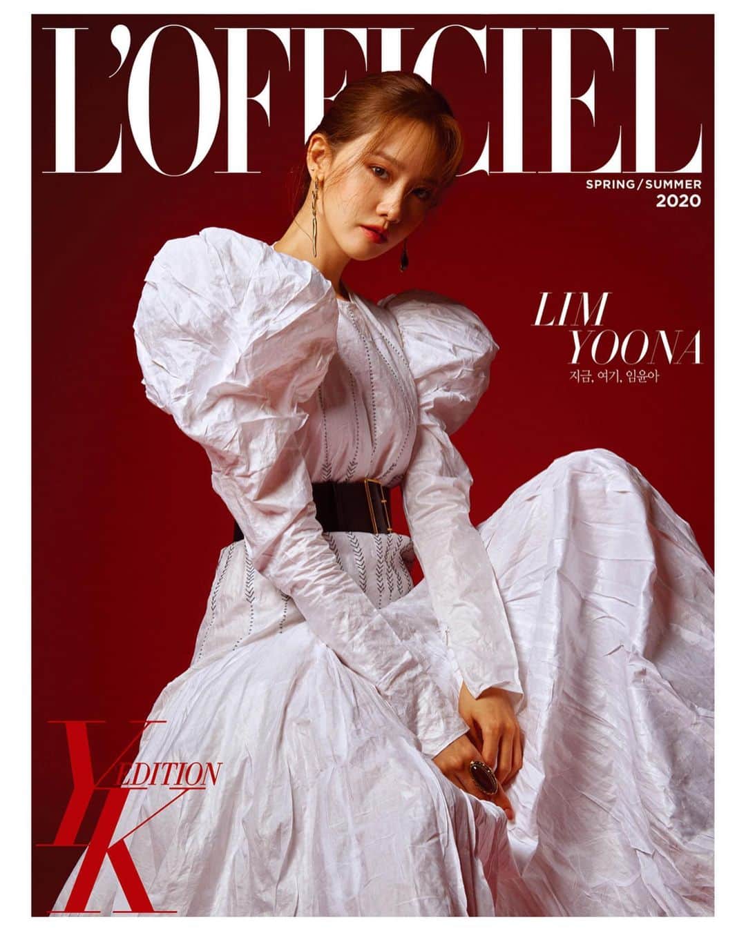 ユナさんのインスタグラム写真 - (ユナInstagram)「coming soon 📚 #LOFFICIEL_YKedition」3月25日 19時19分 - yoona__lim