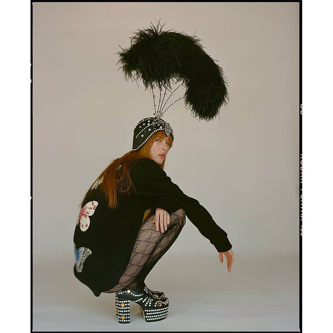 Faith Picozziのインスタグラム：「Gucci Show 2️⃣ @gucci  @alessandro_michele 📸 @filip.milenkovic 👗🎨 @faithpicozzicreative @filipandfaith 💥 #gucci #redhead #model #fashion #style #film #120film #mediumformat」