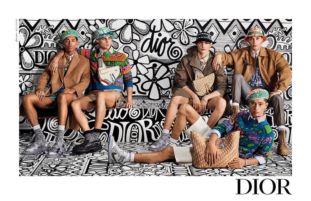 キム・ジョーンズのインスタグラム：「@dior fall campaign shot by #stevenmeisel art direction @ronnie.cooke.newhouse artwork by @shawnstussy @jumpman23 styling by @themelanieward hair by @guidopalau hats by @stephenjonesmillinery make up @patmcgrathreal casting @shelleydurkancasting  @misslucybeeden hope your all staying healthy and safe !」